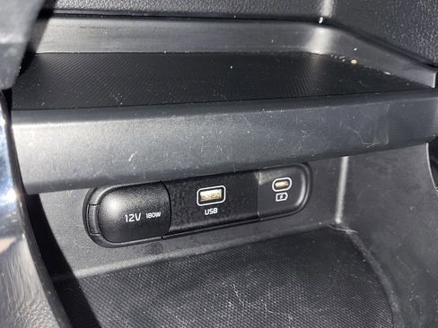 Certified 2024 Kia Seltos S image 26