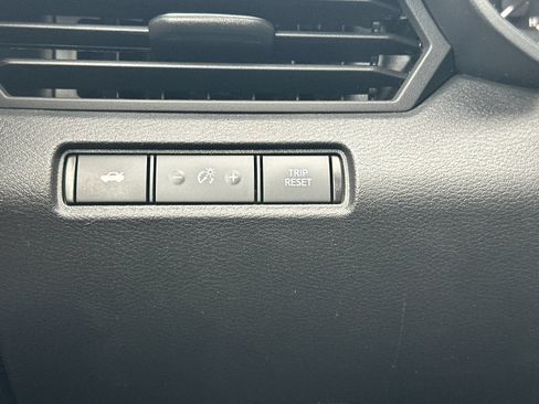 Used 2023 Nissan Altima 2.5 S FWD image 34