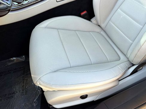 Certified 2021 Mercedes-Benz E 450 4MATIC All-Terrain Wagon image 21