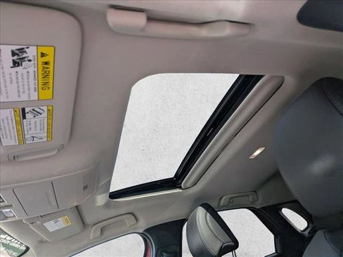 Used 2024 MAZDA CX-30 AWD 2.5 S w/ Preferred Package image 15