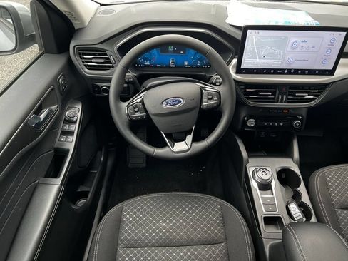 Used 2023 Ford Escape Active w/ Tech Pack #2 AWD/4WD image 42