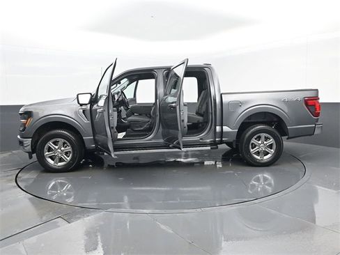 Used 2024 Ford F150 XLT image 27