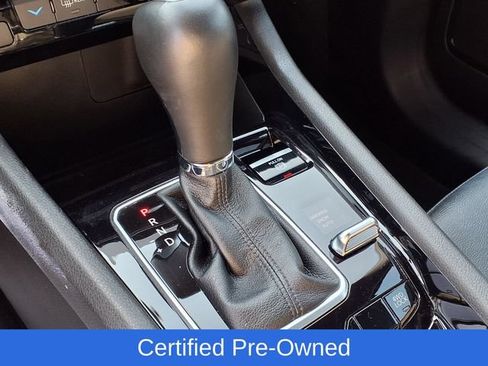 Certified 2025 Jeep Compass Limited AWD/4WD image 9