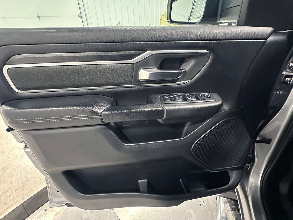 Used 2019 RAM 1500 Big Horn AWD/4WD image 23