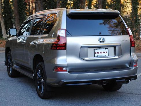Used 2022 Lexus GX 460 Premium image 16