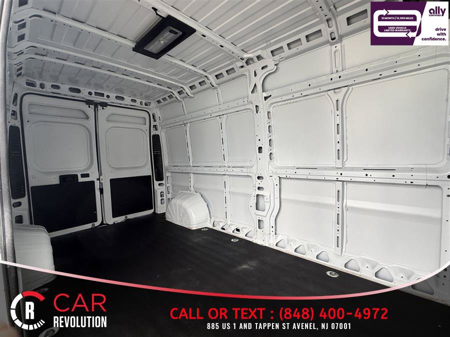 Used 2025 RAM ProMaster 2500 w/ Convenience Group FWD image 10