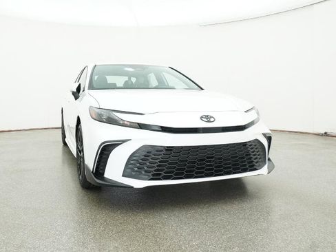 New 2026 Toyota Camry SE image 25