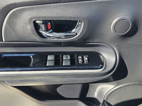 Used 2016 Toyota Prius C Three image 24