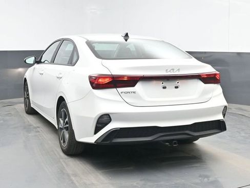 Used 2023 Kia Forte LXS w/ LXS Technology Package FWD image 12