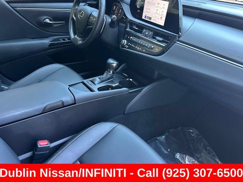 Used 2024 Lexus ES 350 w/ Accessory Package (Z2) FWD image 19