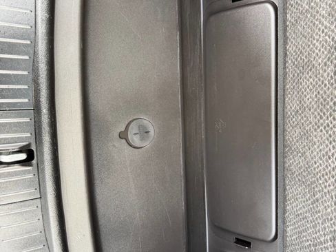 Used 2023 Jeep Grand Cherokee L Limited image 29