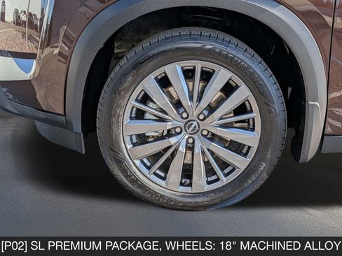 Used 2022 Nissan Pathfinder SL w/ SL Premium Package image 12