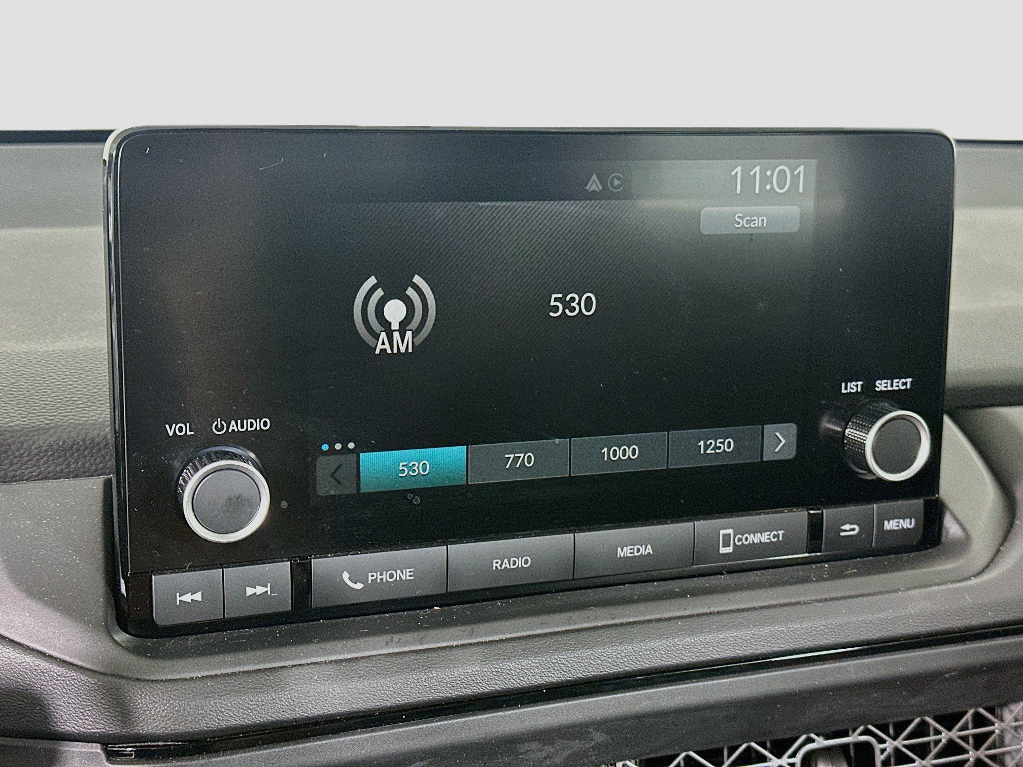 Used 2025 Honda Accord SE image 19