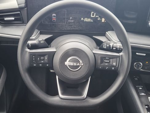 Certified 2025 Nissan Kicks S AWD/4WD image 27