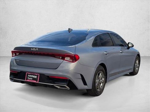 Used 2022 Kia K5 LXS image 5