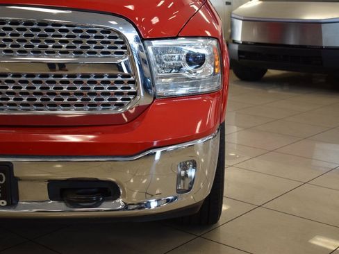 Used 2016 RAM 1500 Laramie w/ Convenience Group AWD/4WD image 13
