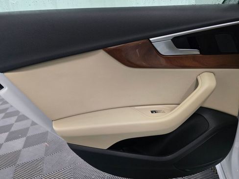 Used 2023 Audi A4 2.0T Premium w/ Convenience Package image 21