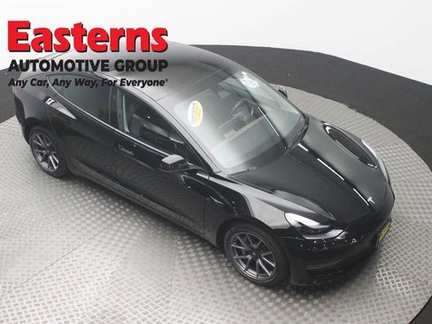 Used 2022 Tesla Model 3 Long Range image 3