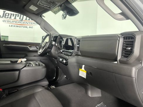 Used 2025 GMC Sierra 1500 Elevation AWD/4WD image 31