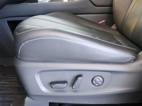 Certified 2025 INFINITI QX60 Luxe w/ Black Edition image 16