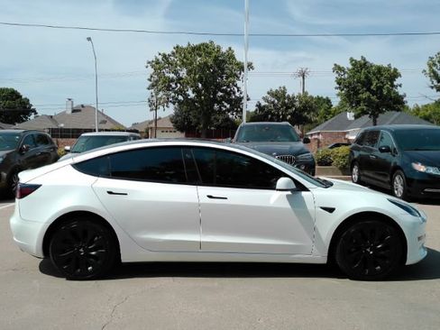 Used 2023 Tesla Model 3 Standard Range RWD image 5