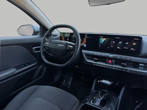 Used 2025 Kia K4 FWD image 72