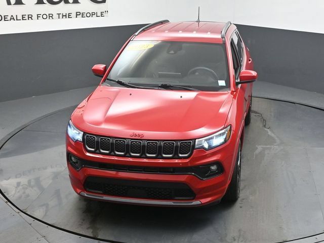 Used 2023 Jeep Compass Limited AWD/4WD image 60