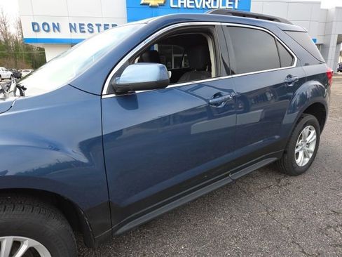 Used 2017 Chevrolet Equinox LT w/ Convenience Package image 28