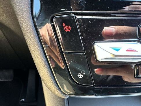 Used 2022 Ford Explorer ST-Line image 25