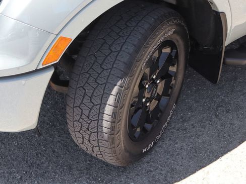 Used 2022 Ford Ranger XLT w/ Equipment Group 302A High RWD image 3