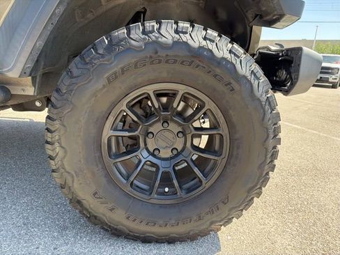 Used 2020 Jeep Gladiator Sport w/ Quick Order Package 24S image 22