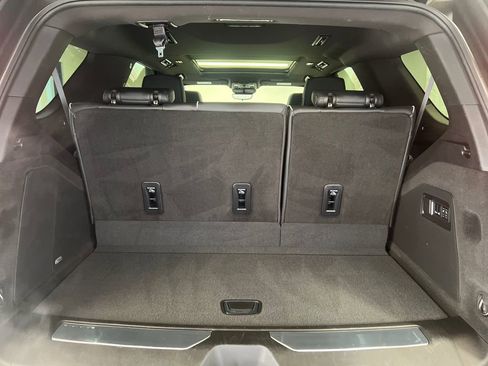 Used 2023 Cadillac Escalade Premium Luxury w/ LPO, Radiant Package image 50