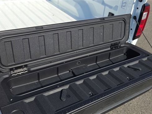 New 2026 GMC Canyon Elevation w/ Convenience Package image 20