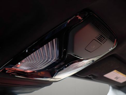 Used 2025 BMW X6 M Competition w/ Executive Package image 25