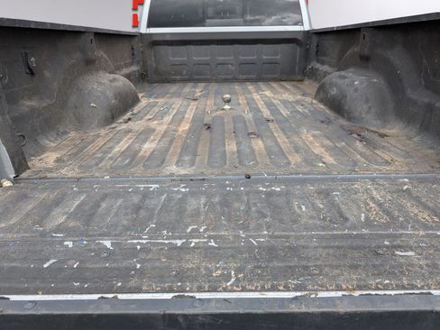 Used 2024 RAM 3500 Tradesman w/ Chrome Appearance Group image 37