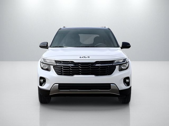 Used 2025 Kia Seltos S FWD image 2