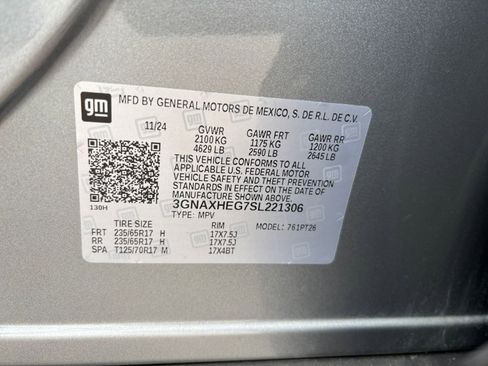 Used 2025 Chevrolet Equinox LT FWD image 29