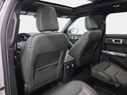 Used 2023 Ford Explorer Timberline AWD/4WD image 12