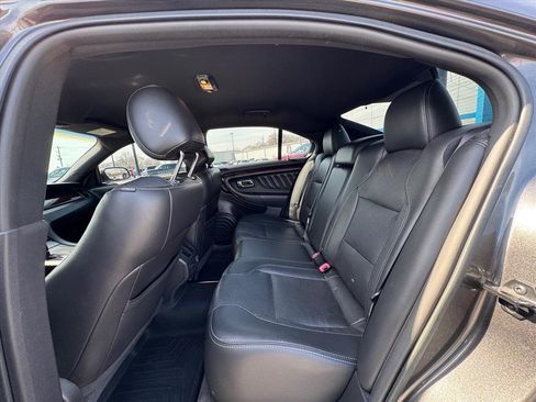 Used 2015 Ford Taurus Limited image 11