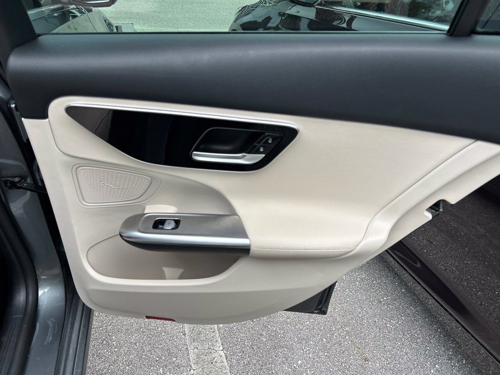 Used 2022 Mercedes-Benz C 300 Sedan image 43