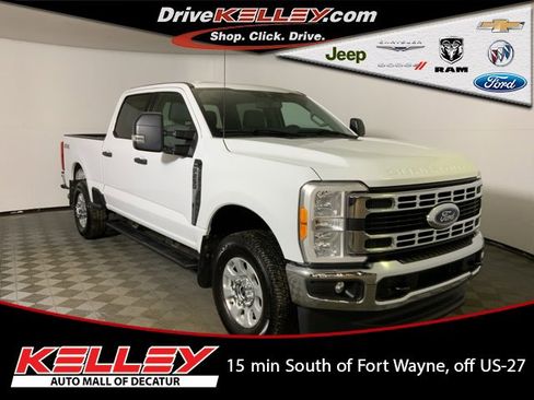 Used 2023 Ford F250 XLT image 1