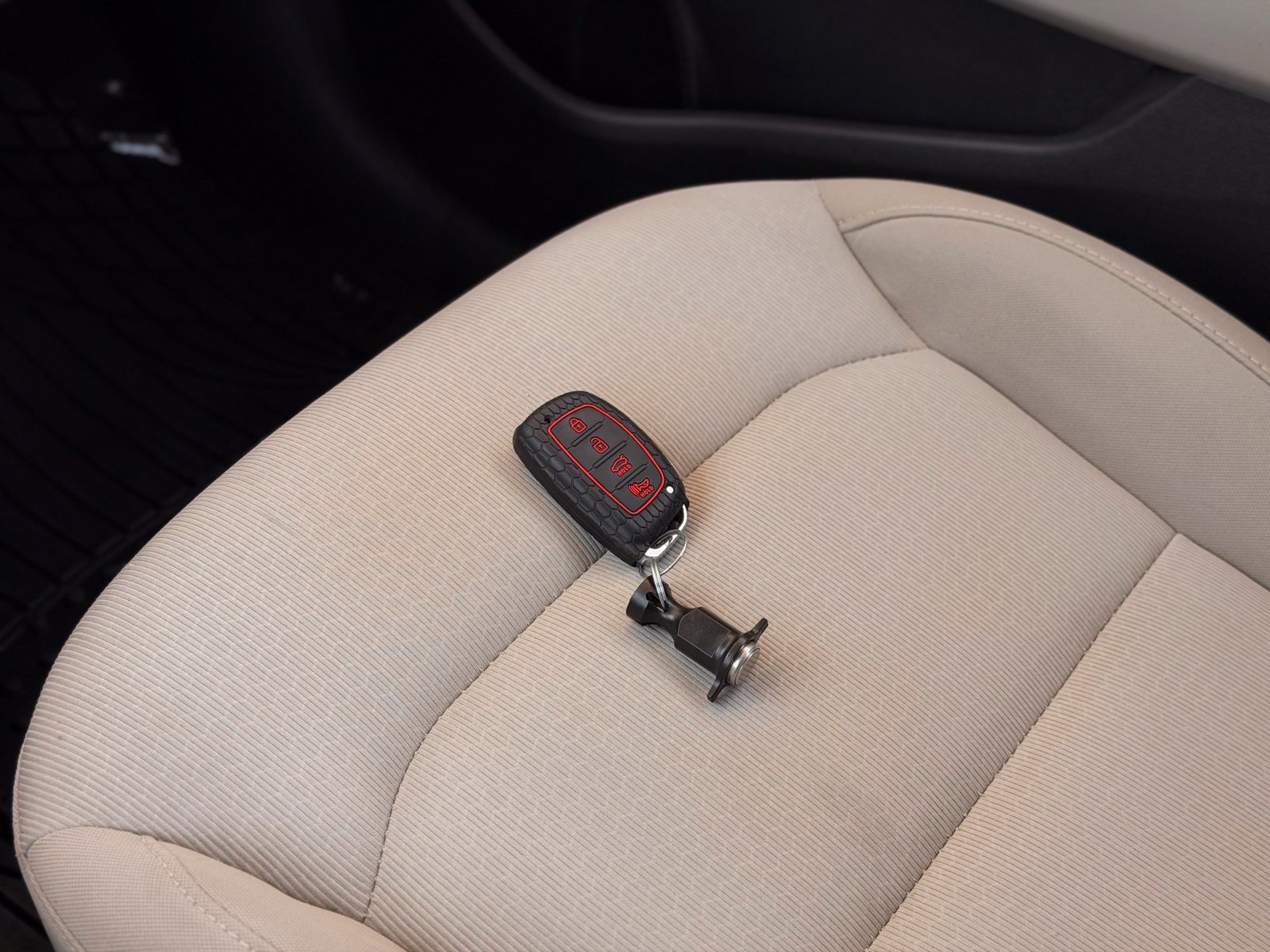 Used 2018 Hyundai Elantra Value Edition FWD image 37