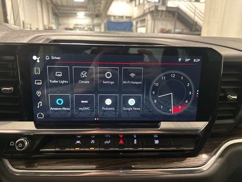 Used 2023 GMC Sierra 1500 SLE image 23