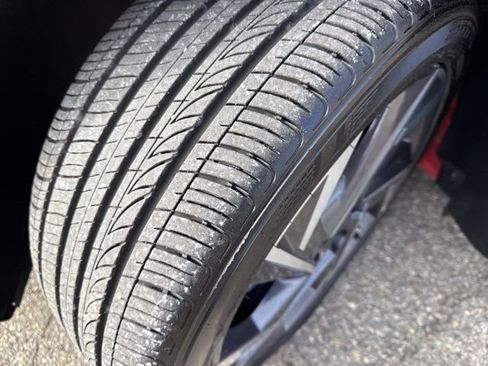 Certified 2025 Hyundai Elantra Sport w/ Cargo Package image 6