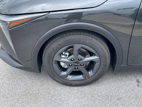 New 2026 Kia K4 FWD image 32
