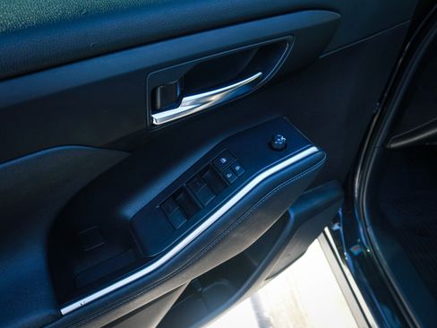 Used 2022 Toyota Highlander XSE image 15