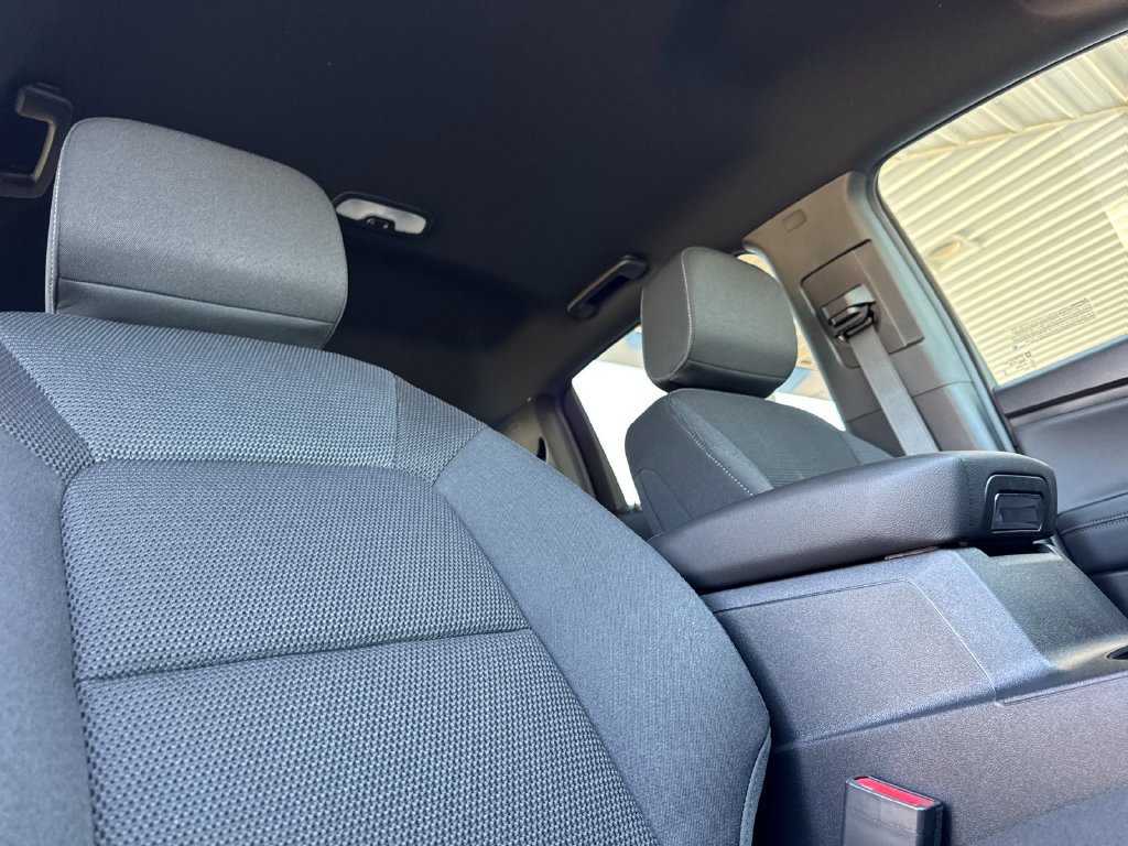 New 2026 Chevrolet Colorado LT RWD image 15