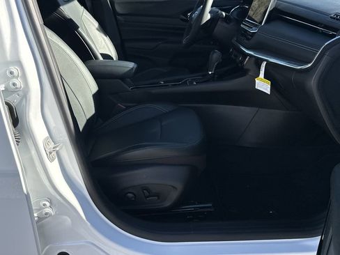 Used 2023 Jeep Compass High Altitude w/ Driver Assist Group I image 14