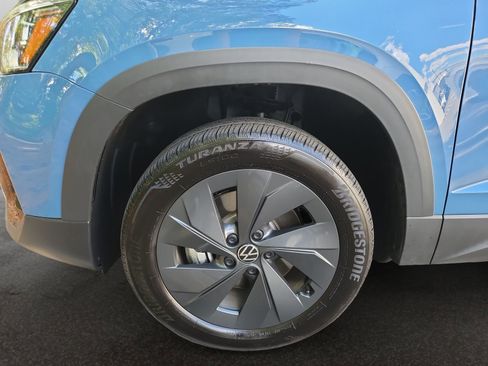 Used 2025 Volkswagen Taos S FWD image 34