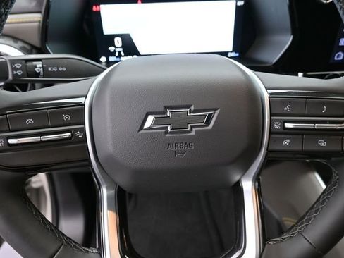 New 2026 Chevrolet Colorado ZR2 w/ Technology Package AWD/4WD image 29